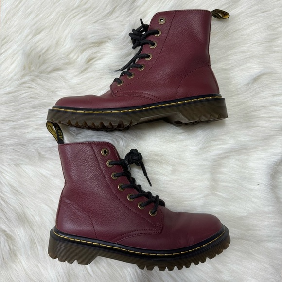 Dr Martens Cherry Red Leather Lace Up Boots Luana Airwair Doc - Picture 3 of 7